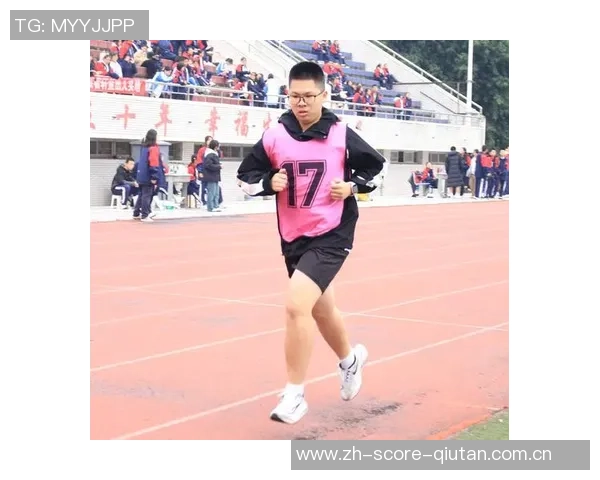 追逐梦想的绿茵场上全是爱与足球明星的青春故事 追逐梦想的绿茵场上全是爱与足球明星的青春故事